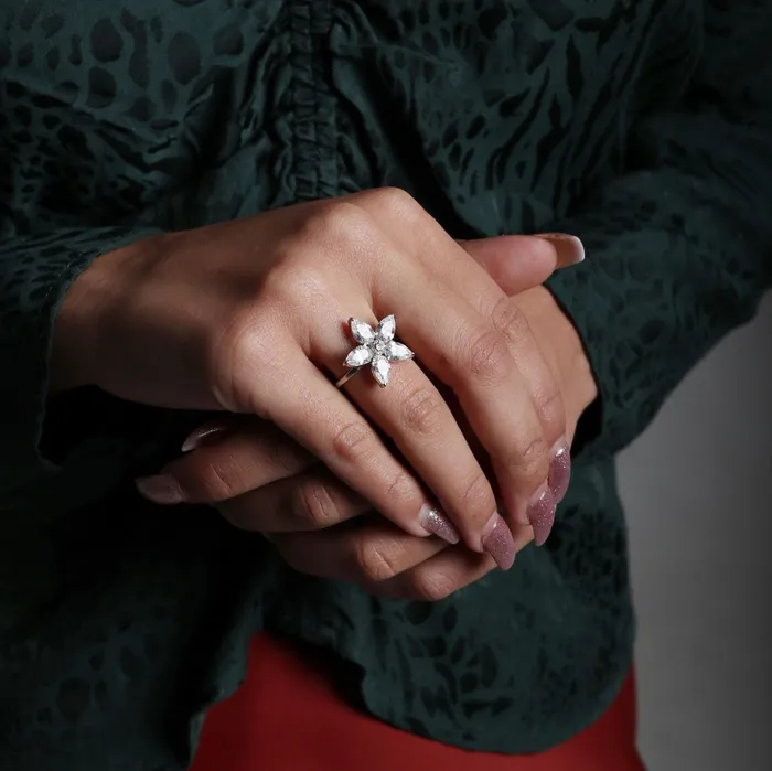 Rings Ema Jewels Aletheia Crystal Sterling Silver Ring