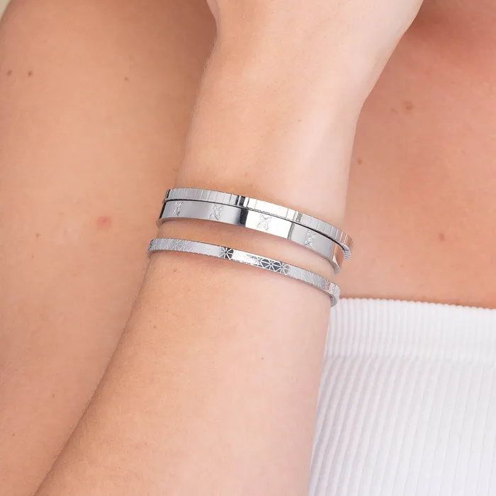 Bracelets Camile Stone Ridges Hinged Bangle Bracelet