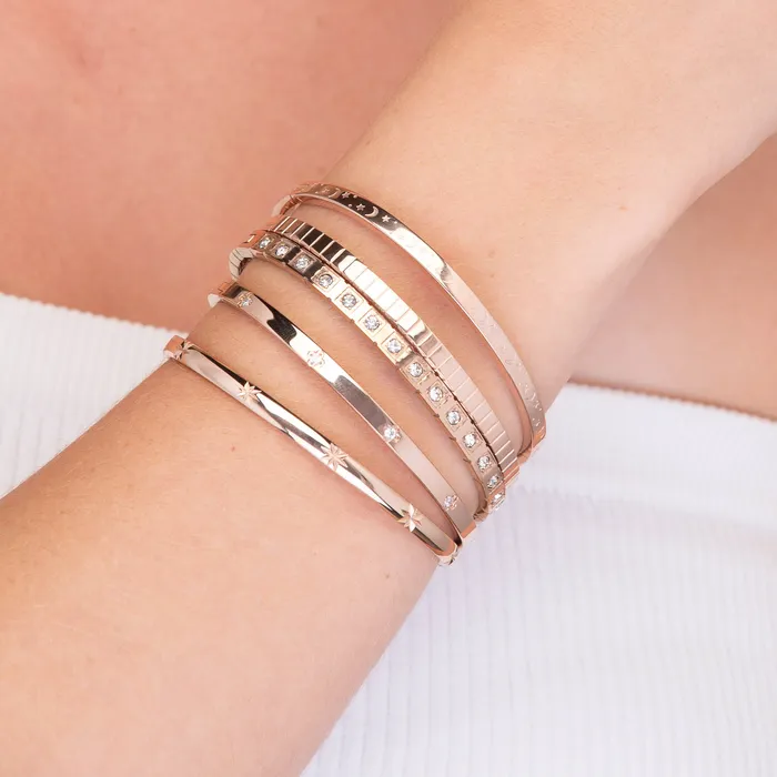 Bracelets Camile Stone Ridges Hinged Bangle Bracelet