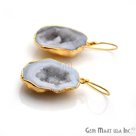 GemMartUSA Earrings White Geode Druzy Organic Shape 22x31mm Gold Electroplated Gemstone Dangle Hook Earring